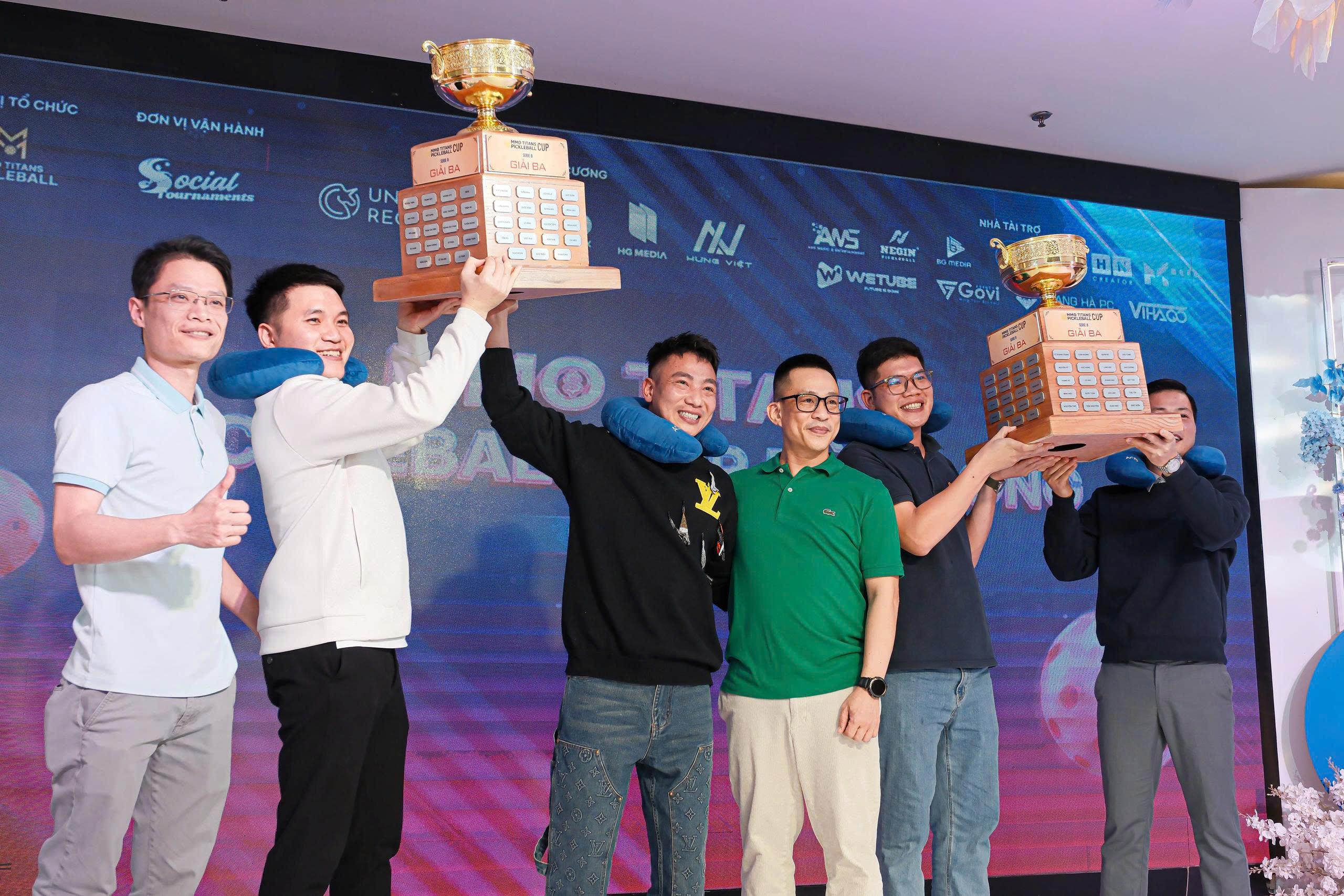 GIẢI ĐẤU MMO TITANS PICKLEBALL CUP - ĐẲNG CẤP VINH DANH NHÀ VÔ ĐỊCH