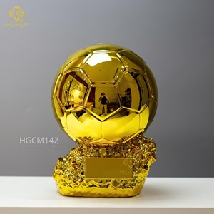 CUP BÓNG ĐÁ KIM LOẠI CAO CẤP - HGCM142